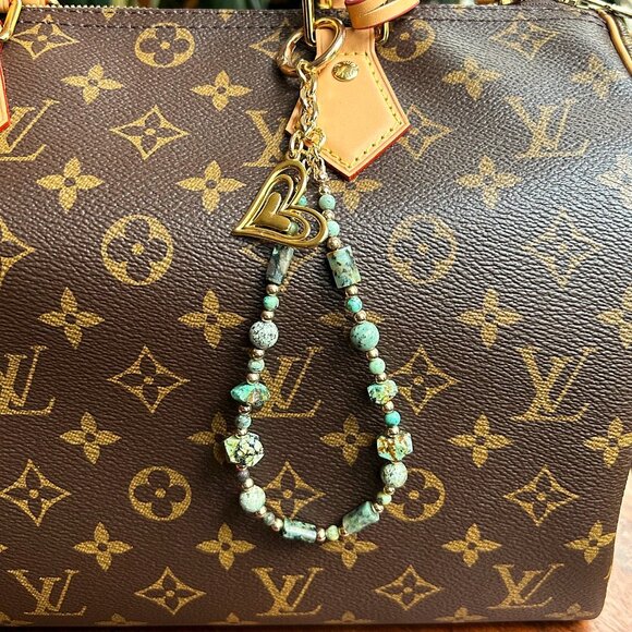 BOHO BEADED Bag Charm with Heart - Picture 6 of 9